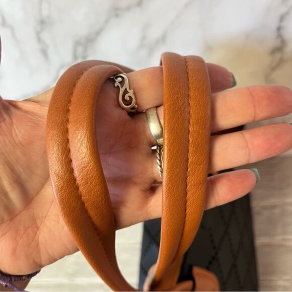 NWOT Louenhide Baby Bermuda Two Tone Black & Whisky Tote Bag Vegan Leather - Picture 13 of 16